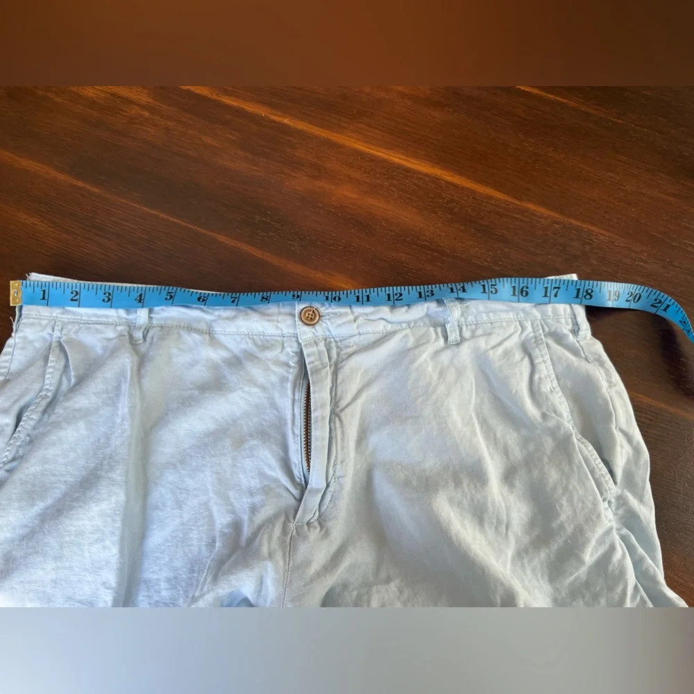 Faherty Malibu Linen Blend Shorts Men’s Sz 35 Light Blue Chino 9” Inseam (36x9)